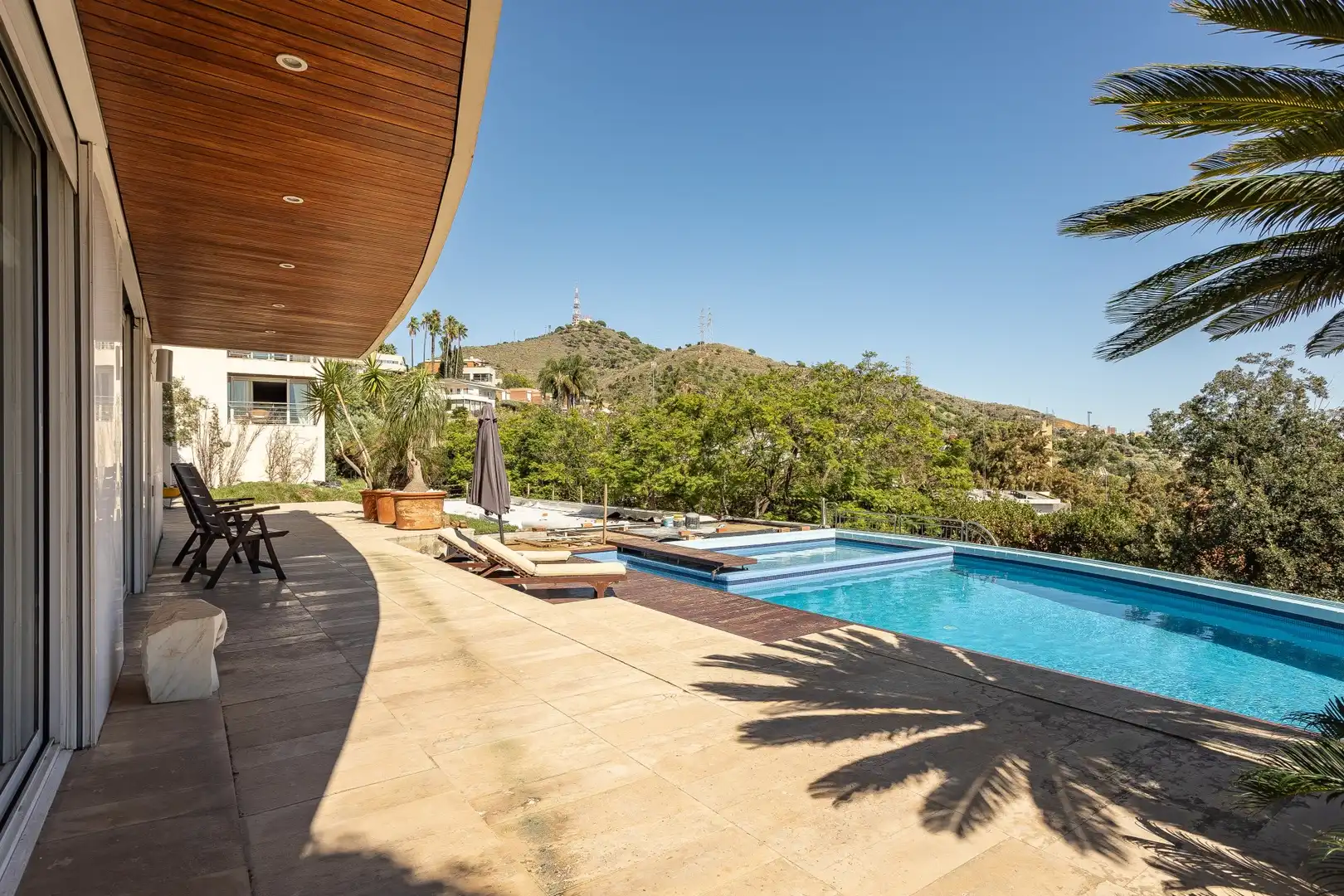 Piscina de Casa o xalet en venda en Esplugues de Llobregat amb Aire condicionat, Calefacció i Terrassa