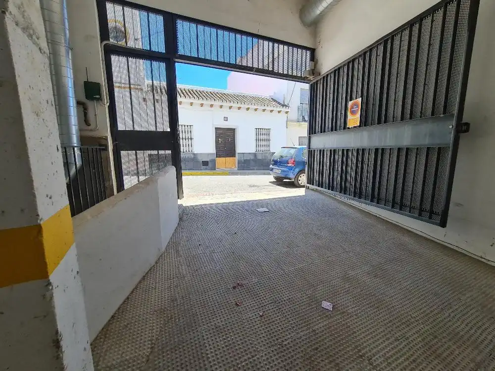Aparcament amb ascensor en venda a Calle Castilla 3, imagen 8