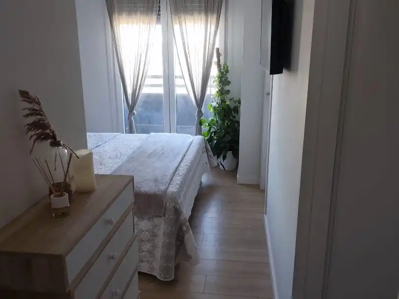 Dormitori de Pis en venda en  Zaragoza Capital amb Aire condicionat, Terrassa i Balcó