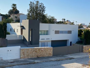Villa avec piscine à vendre à Marisol Park - Ortembach - Los Almendros