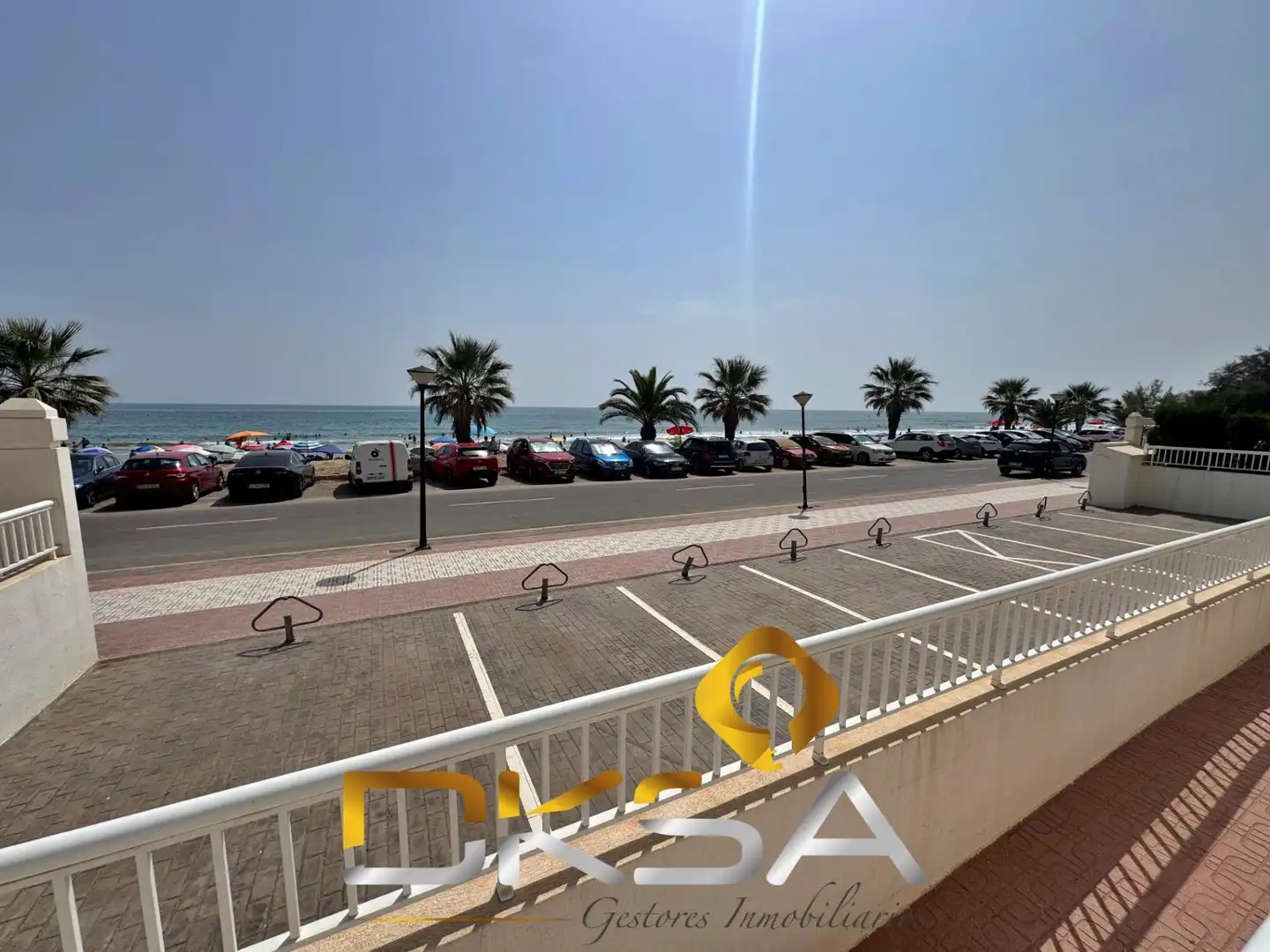 Vista exterior de Planta baixa en venda en Oropesa del Mar / Orpesa amb Jardí privat, Terrassa i Piscina comunitària
