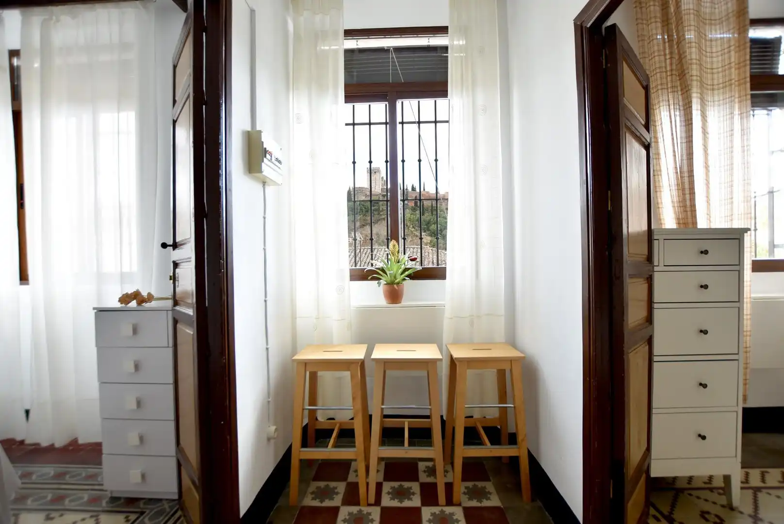 Casa adosada de alquiler en Calle San Juan de los Reyes, Barrio de Albaicín