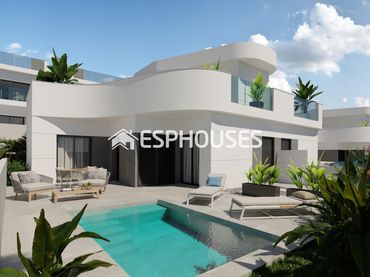 Semi-detached house with balcony for sale in Los Balcones - Los Altos