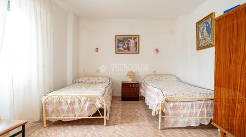 Foto 4 de Casa adosada en venta en Alfacar, Granada