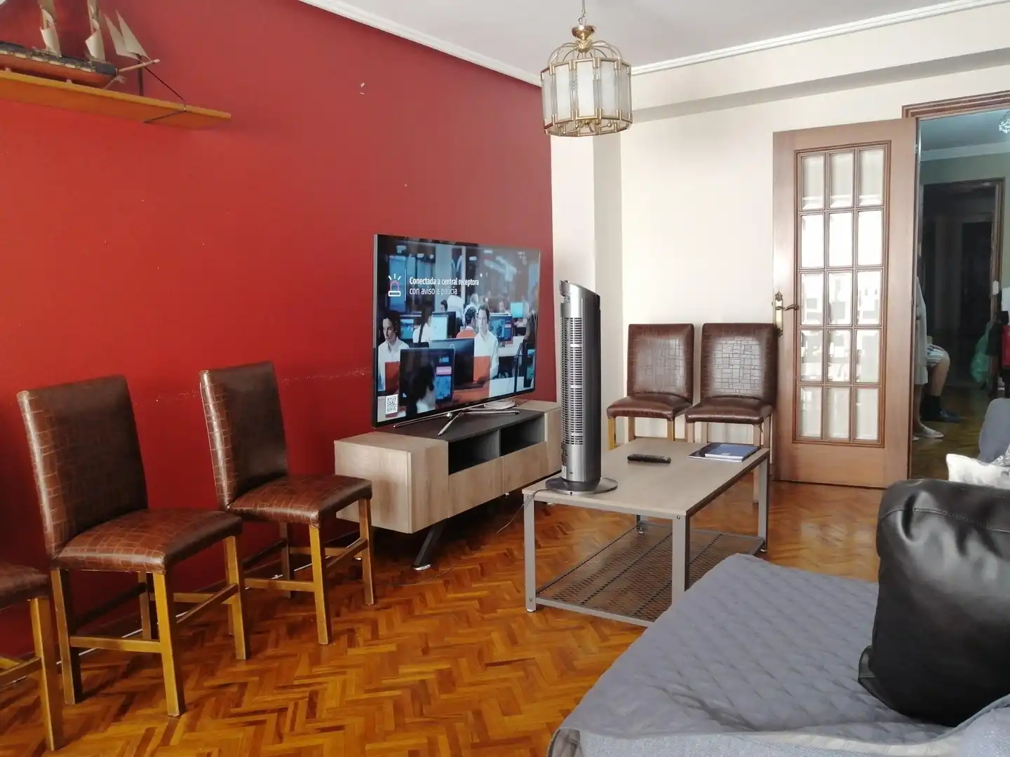 Living room of Flat for sale in Ourense Capital   with Parquet flooring, Terrace and Storage room