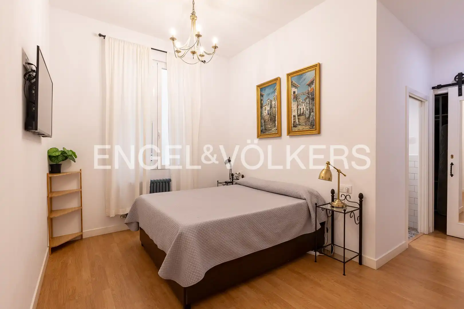 Schlafzimmer von Wohnung zum Verkauf in Madrid mit Klimaanlage, Heizung und Parkett