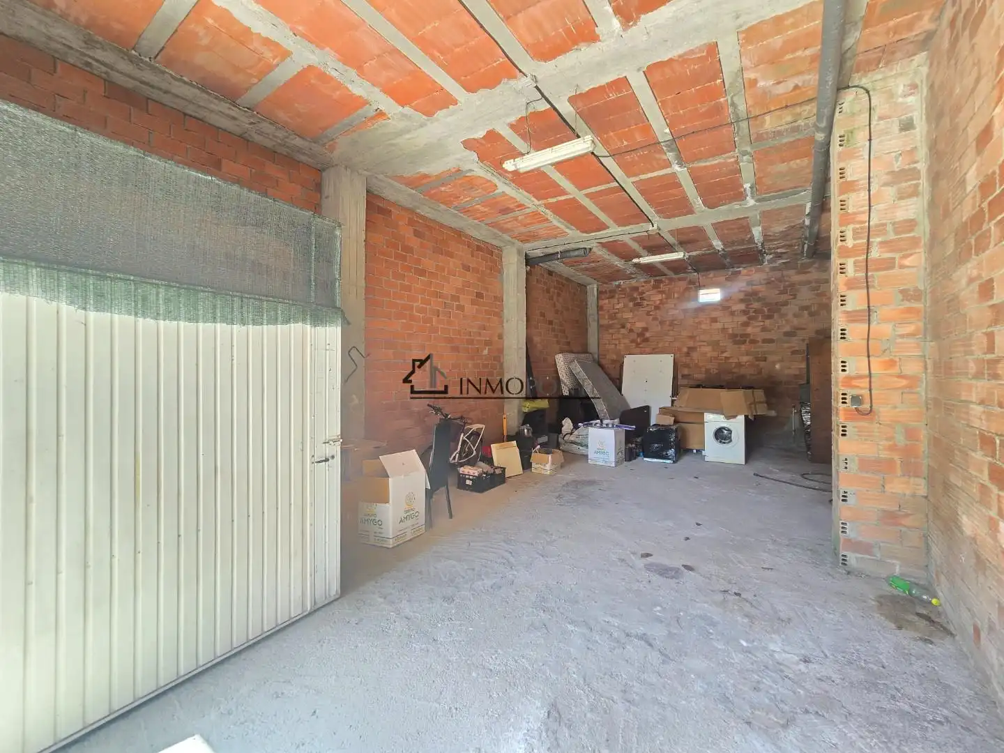 Commercial properties for sale in Moraña