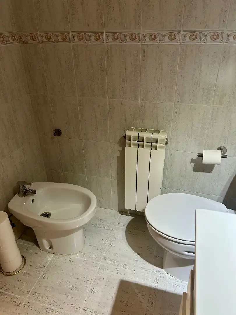 Bany de Casa o xalet en venda en Santander amb Calefacció, Jardí privat i Parquet