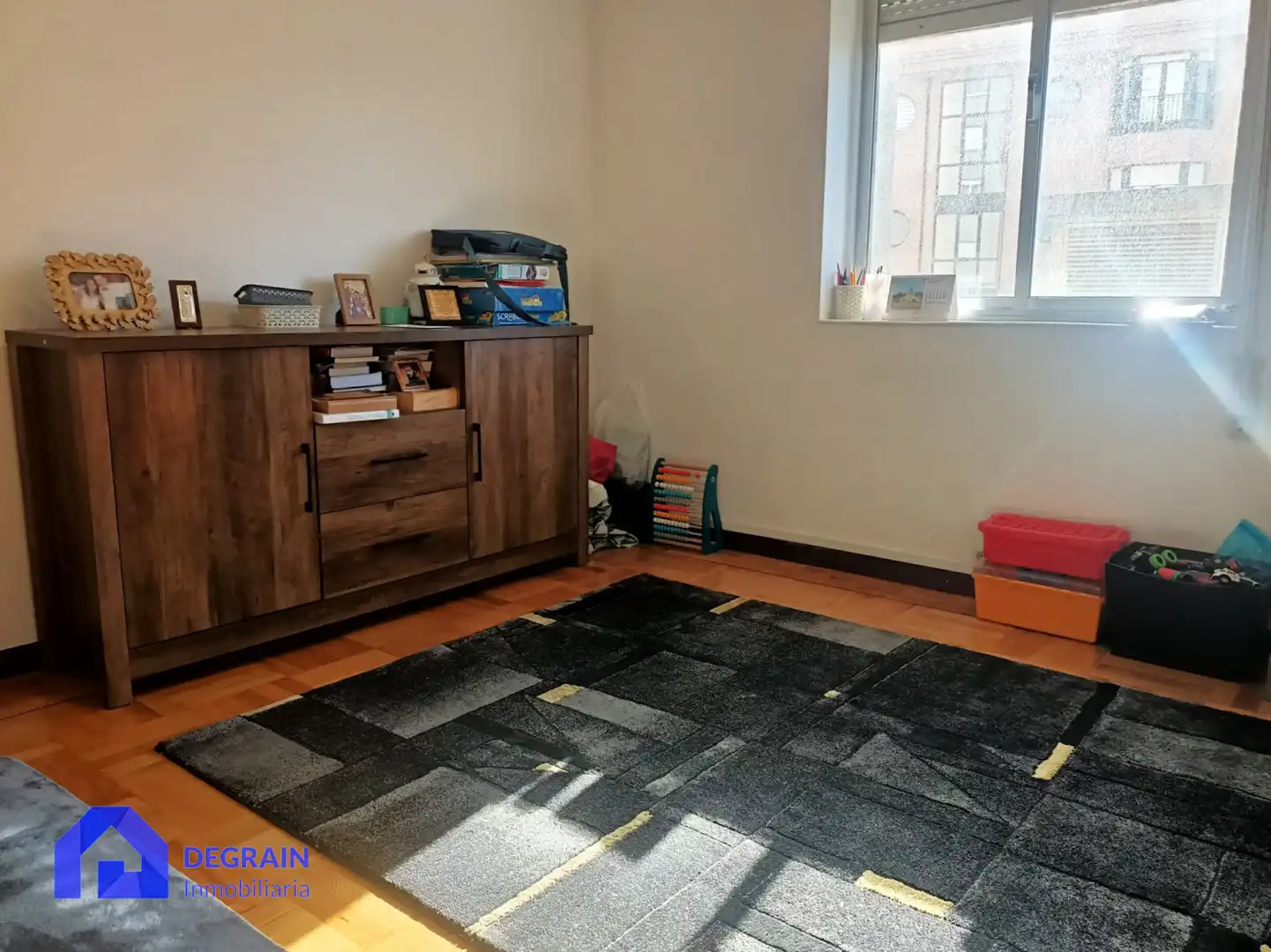 Sala de estar de Piso en venta en Avilés con Calefacción, Jardín privado y Trastero