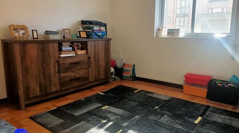 Foto 3 de Piso en venta en Avilés - Lugar Alfaraz, El Carbayedo - El Quirinal, Avilés