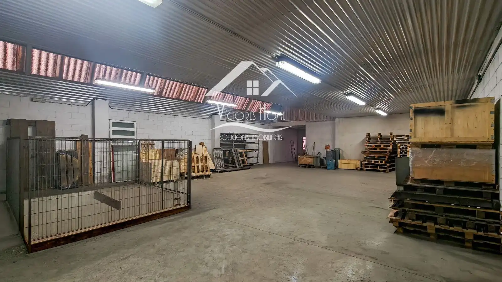 Industrial buildings for sale in Madrid