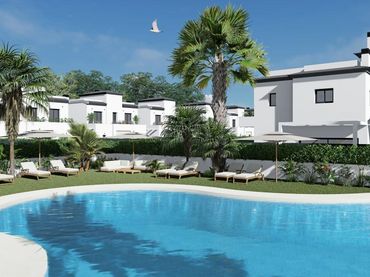 Adosado con piscina en venta en Santa Pola