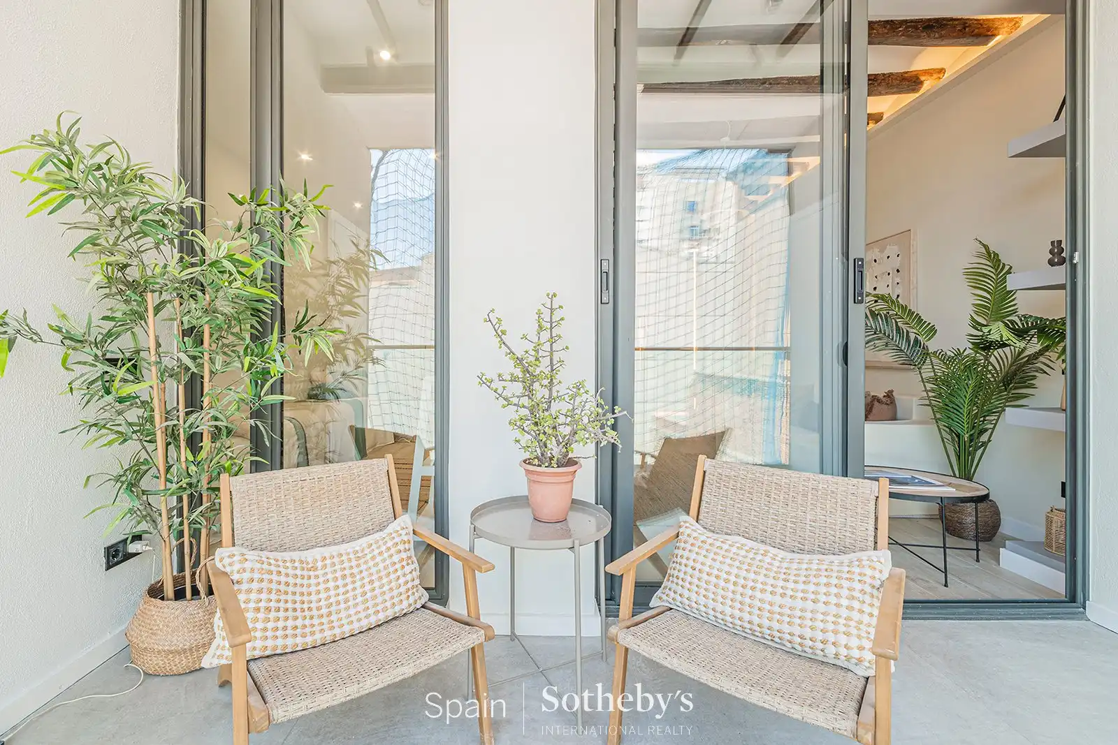 Terrassa de Apartament en venda en Barcelona amb Aire condicionat, Calefacció i Terrassa