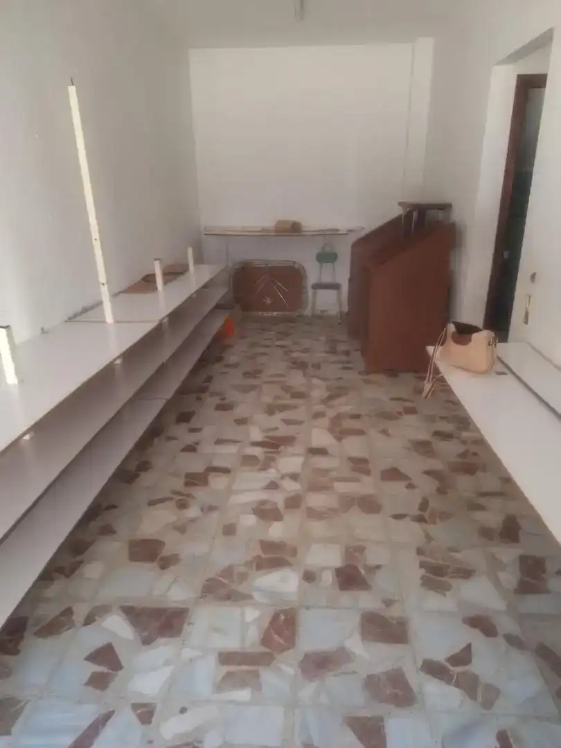 Casa adosada en venda en Castellar de Santiago amb Moblat i Balcó