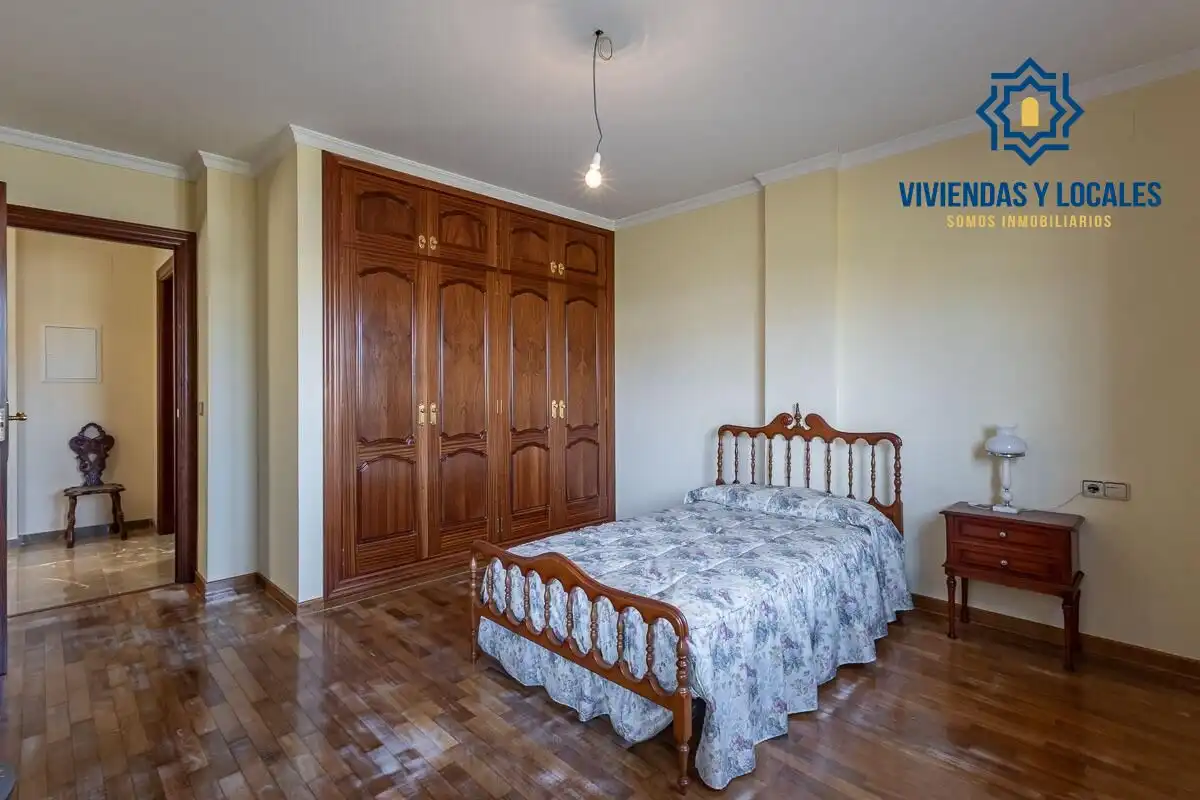 Casa con giardino in vendita a Calle MARIANA PINEDA, imagen 35