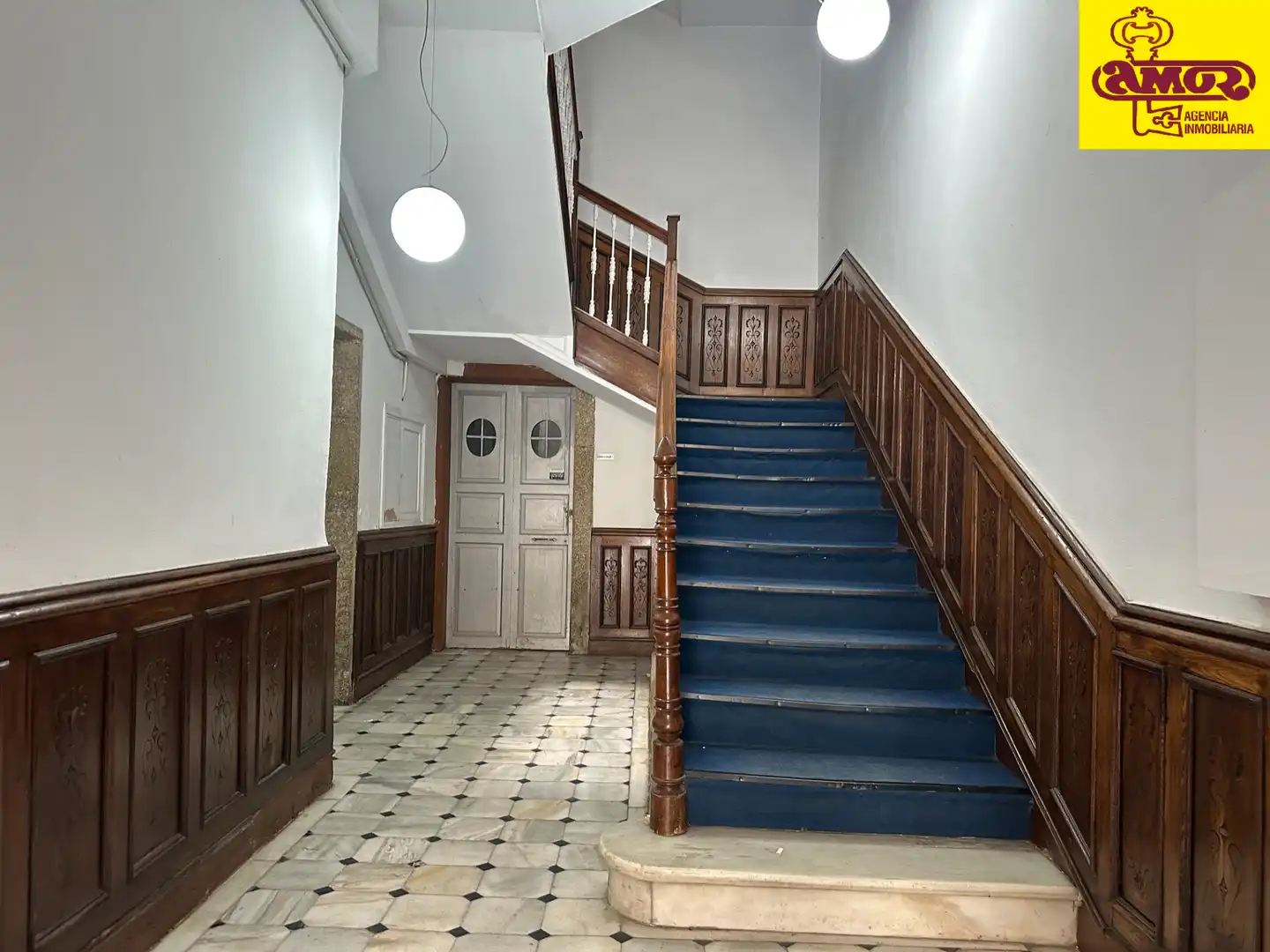 Piso en venta en Santiago de Compostela  con Calefacción y Trastero