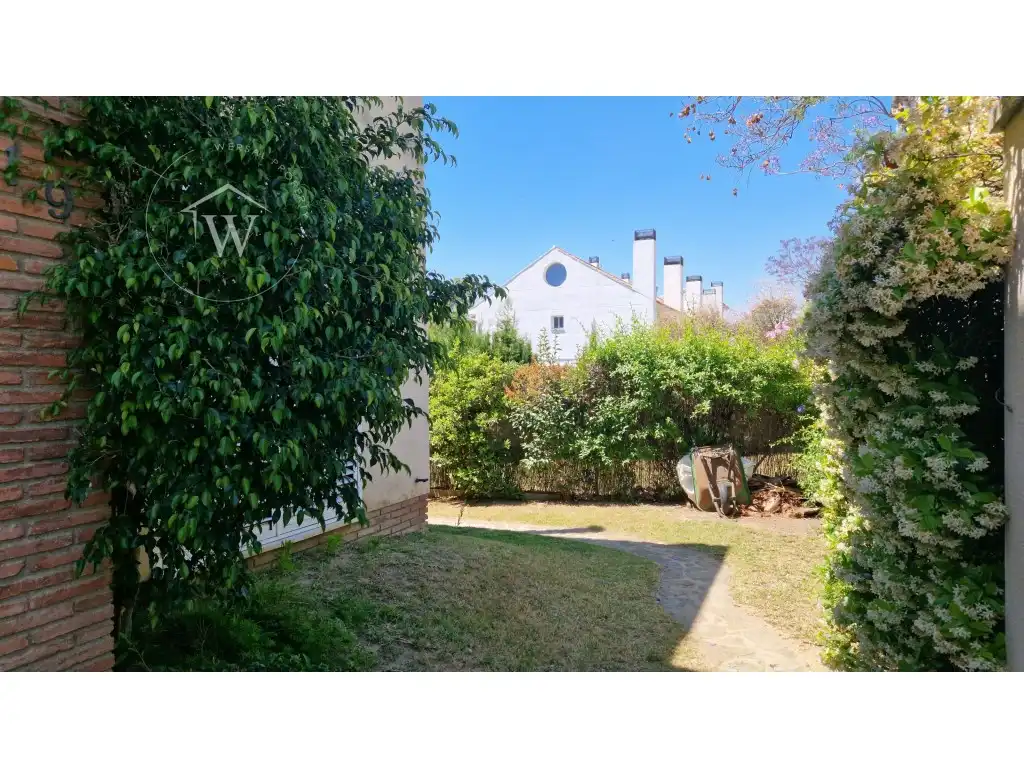 Jardí de Casa o xalet en venda en Cambrils amb Aire condicionat, Moblat i Balcó
