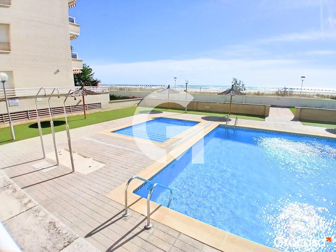 Piscina de Pis en venda en Cunit amb Aire condicionat, Calefacció i Moblat