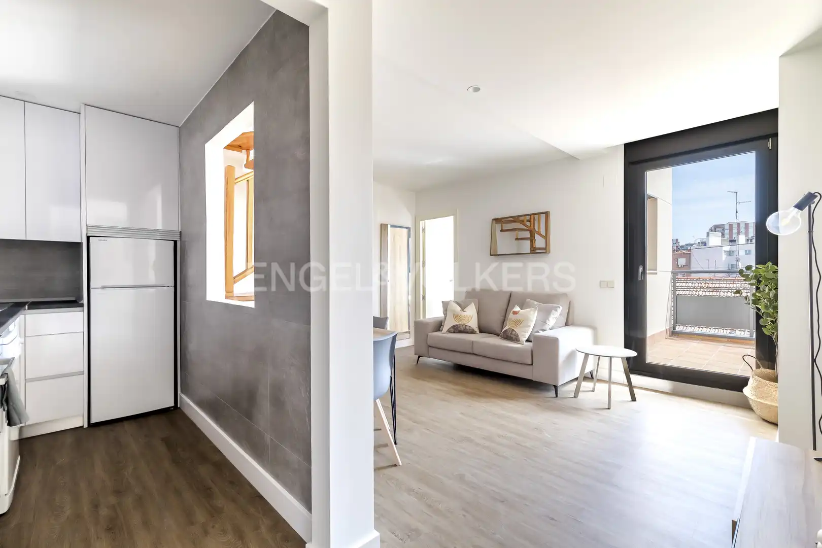 Apartament amb ascensor de lloguer a Matilde Landa 22, imagen 2