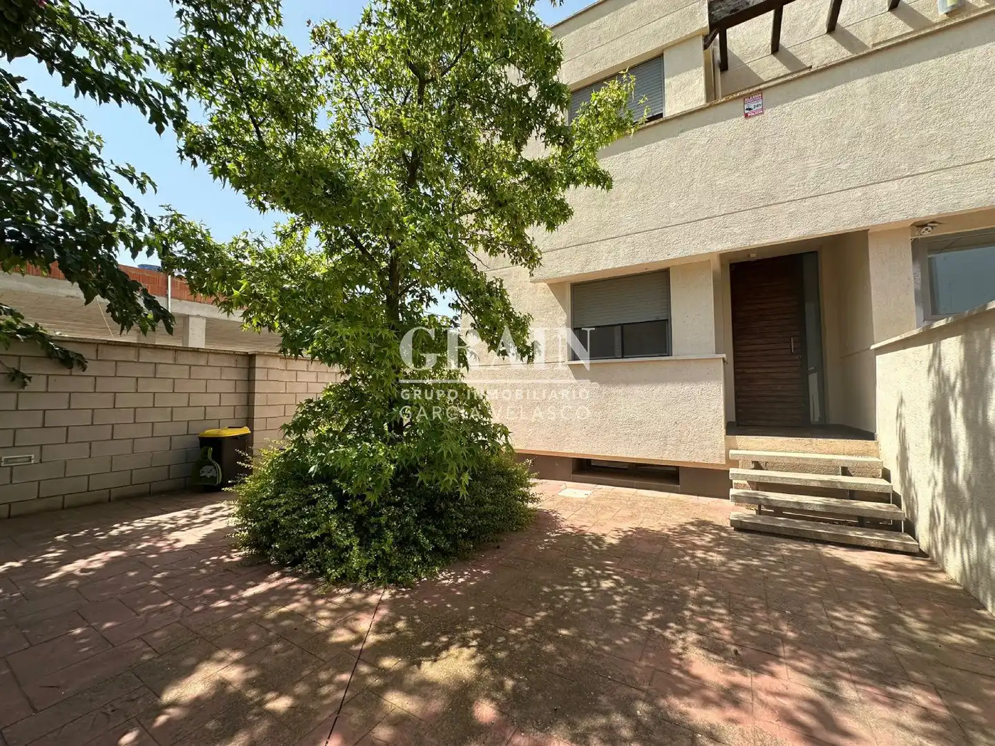 Jardí de Casa adosada en venda en Albacete amb Calefacció, Jardí privat i Terrassa