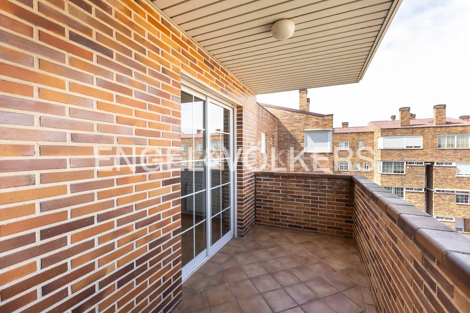 Terrasse von Dachboden zum Verkauf in Coslada mit Heizung, Parkett und Terrasse