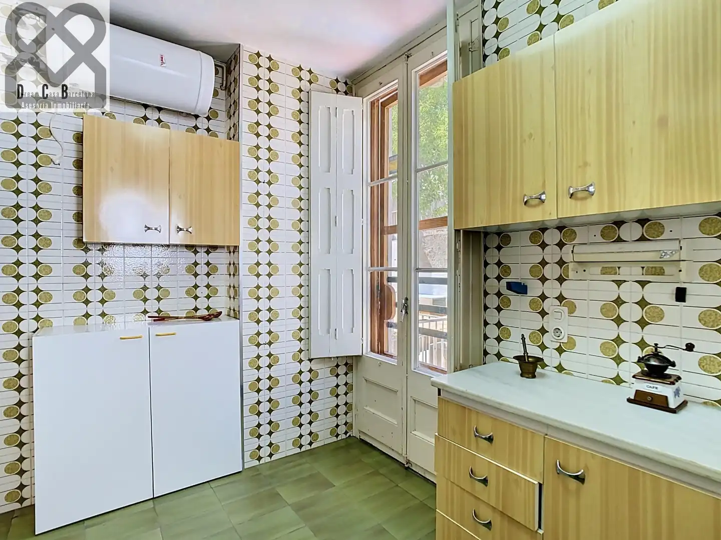 Cocina de Casa o chalet en venta en Corbera de Llobregat con Calefacción, Jardín privado y Terraza