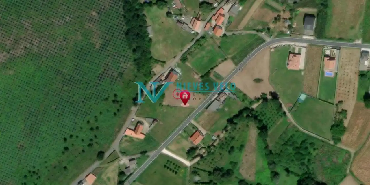 Terreni e lotti in vendita a Carballo