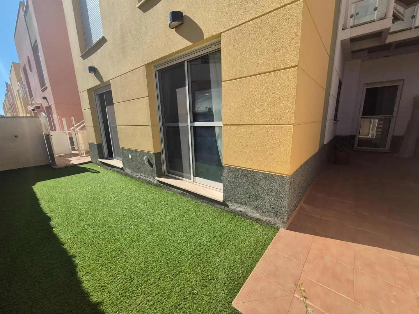 Vista exterior de Planta baja en venta en Vera