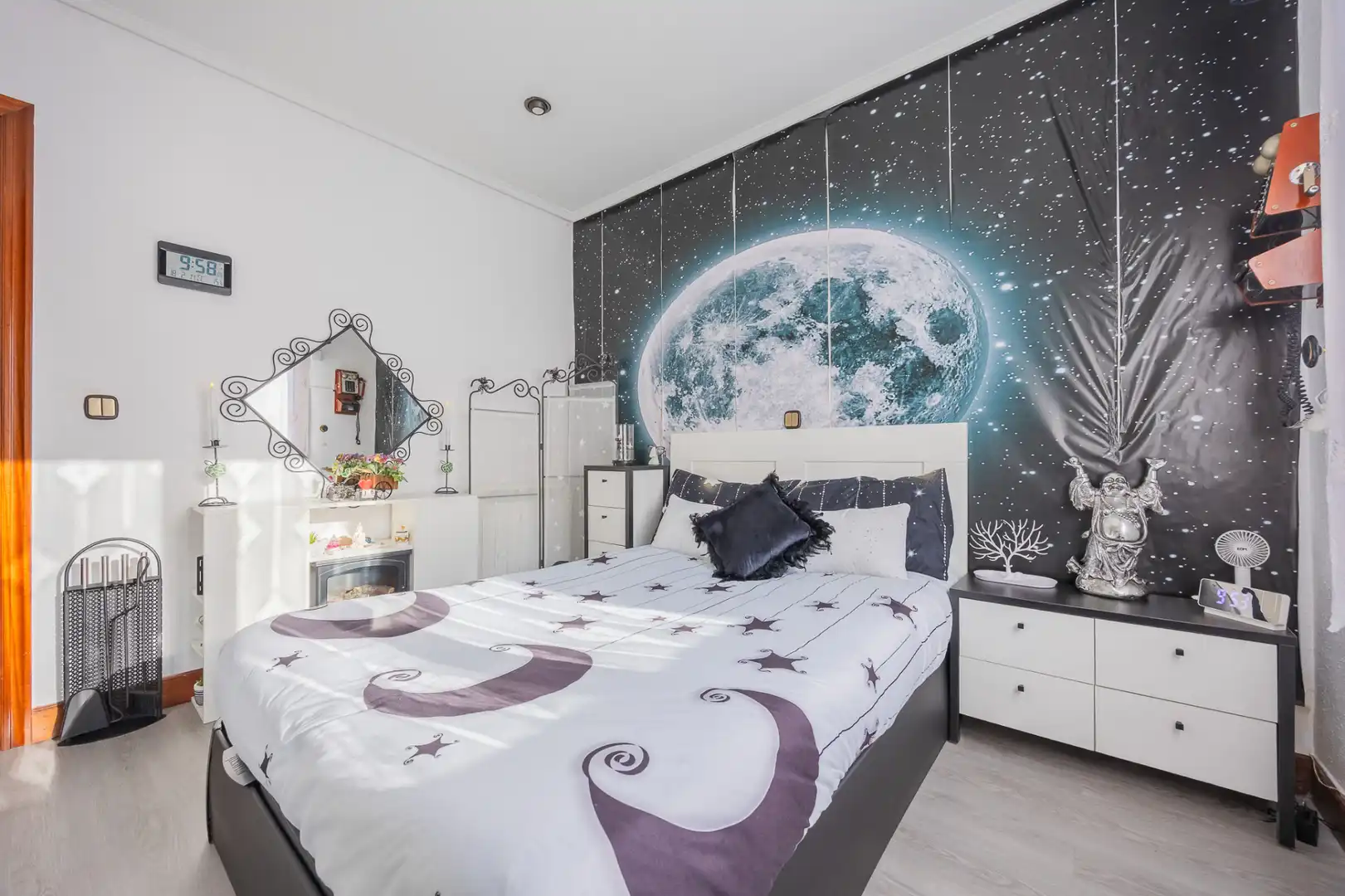 Bedroom of Flat for sale in Alonsotegi