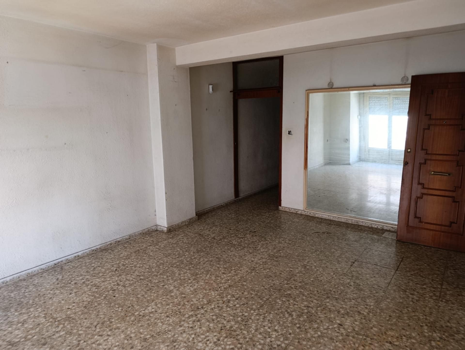 Flat for sale in Alicante / Alacant  with Balcony