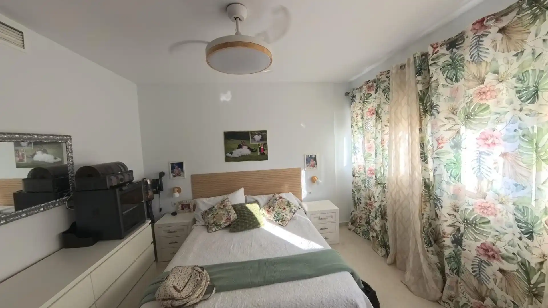 Bedroom of Flat for sale in San Fernando  with Air Conditioner, Heating and Community pool