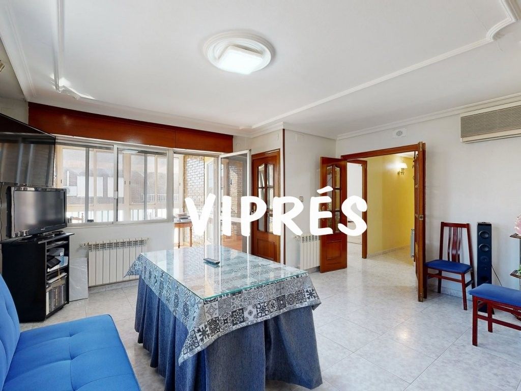Dormitori de Pis en venda en Cáceres Capital amb Aire condicionat, Calefacció i Terrassa