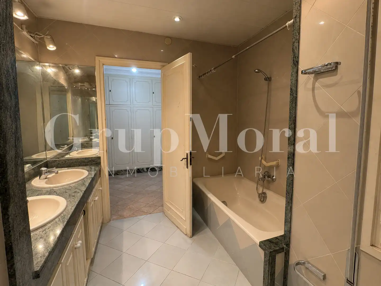 Piso con terraza en venta en Carrer de Balmes, imagen 7