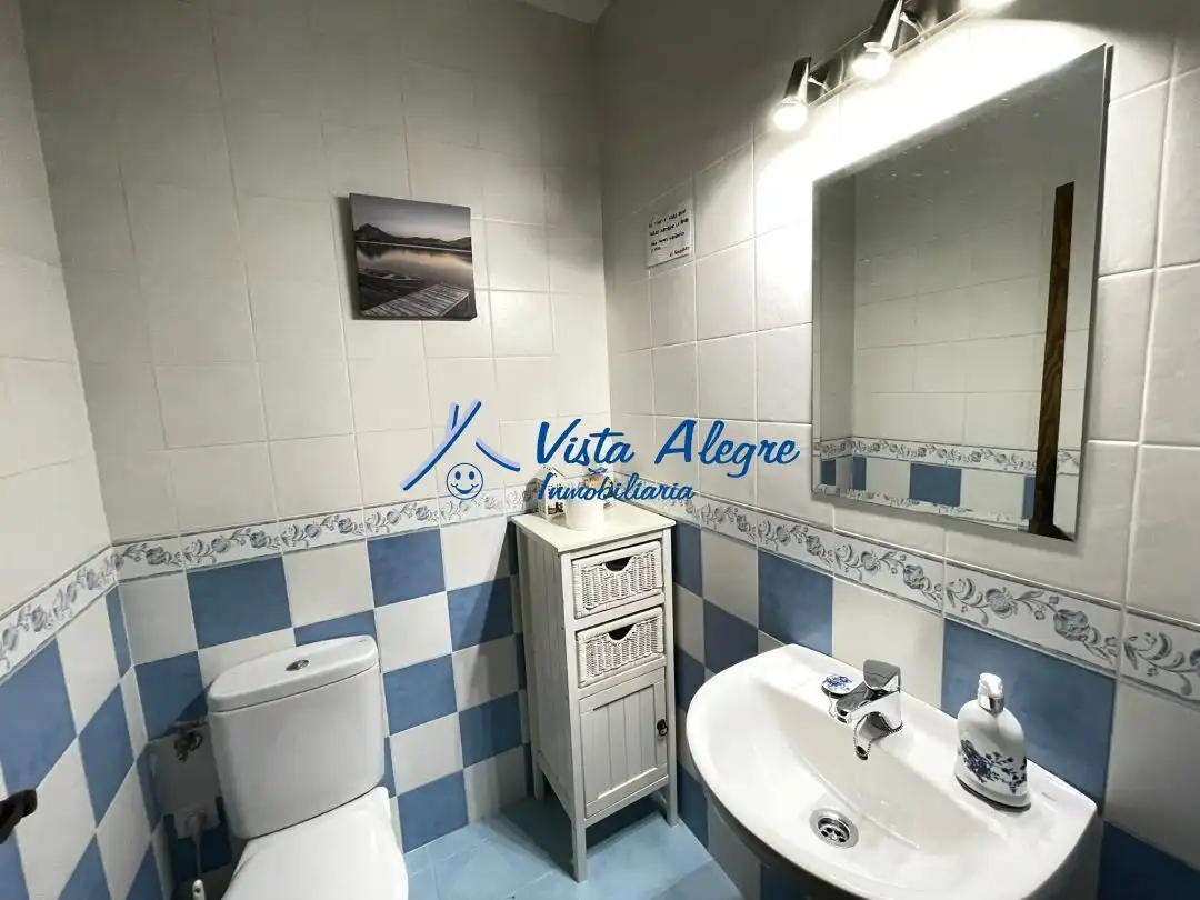 Baño de Casa o chalet en venta en Cuzcurrita de Río Tirón con Calefacción, Jardín privado y Terraza