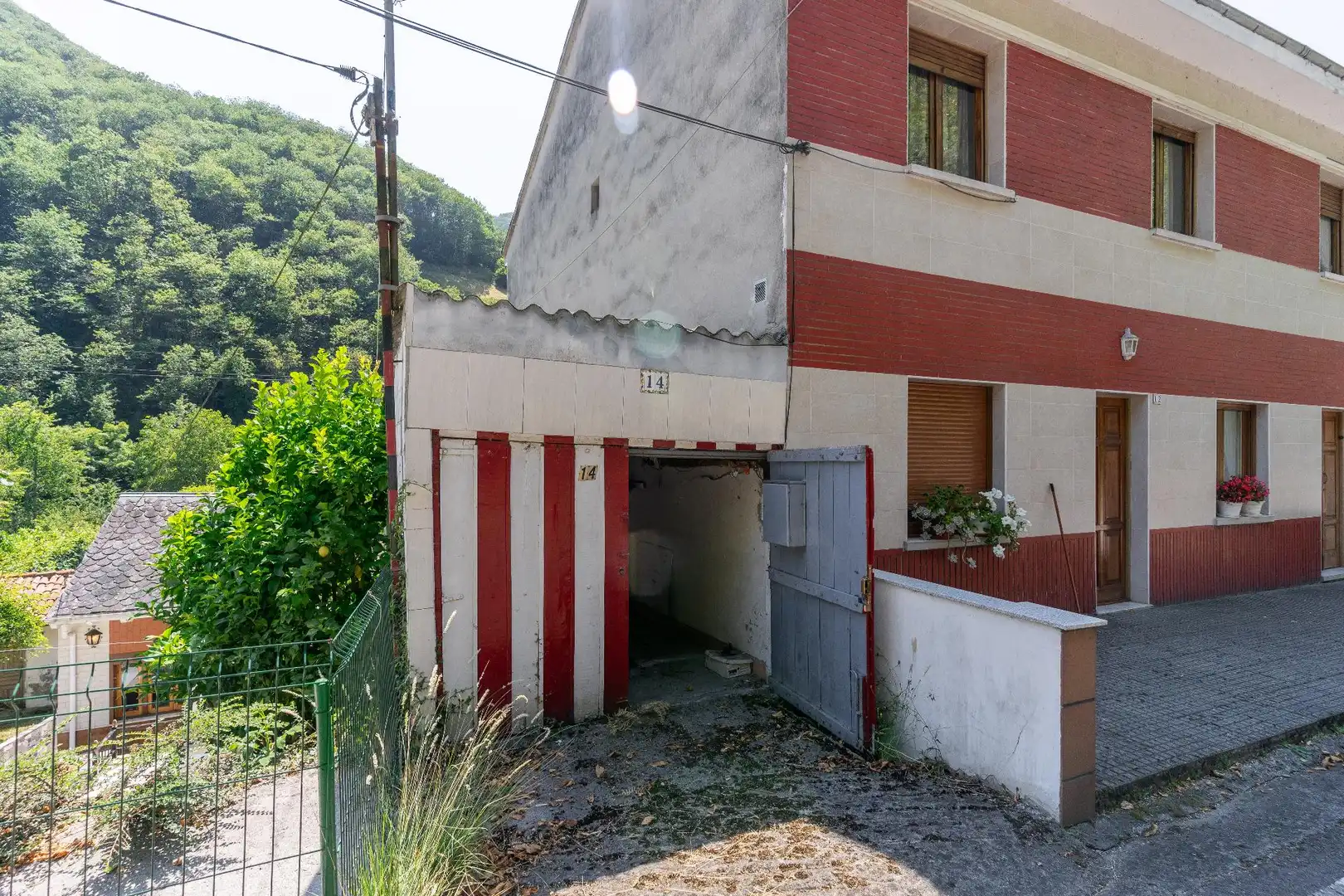 Außenansicht von Haus oder Chalet zum Verkauf in Mieres (Asturias) mit Heizung, Privatgarten und Terrasse