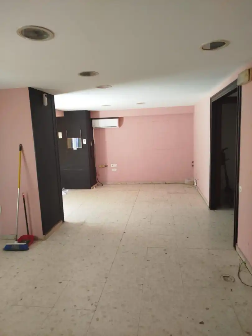 Local de alquiler en Cádiz con Aire acondicionado
