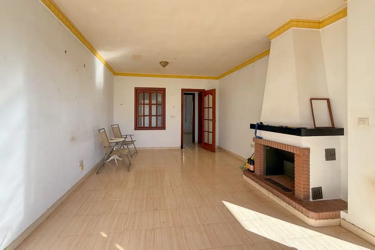 Sala de estar de Casa adosada en venta en Mijas con Terraza y Piscina comunitaria