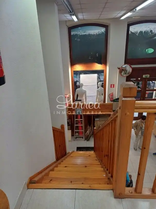 Local comercial de lloguer a Amorebieta-Etxano, imagen 8