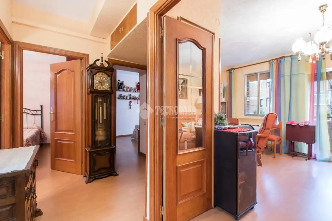 Piso con terraza en venta en Carabanchel, imagen 2