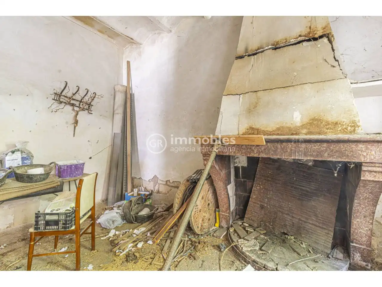 Houses for sale in Calle palou, Sa Pobla