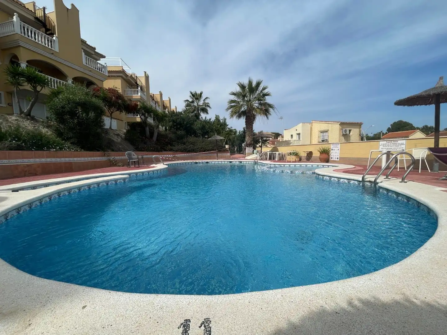 Swimming pool of Houses for sale in San Fulgencio