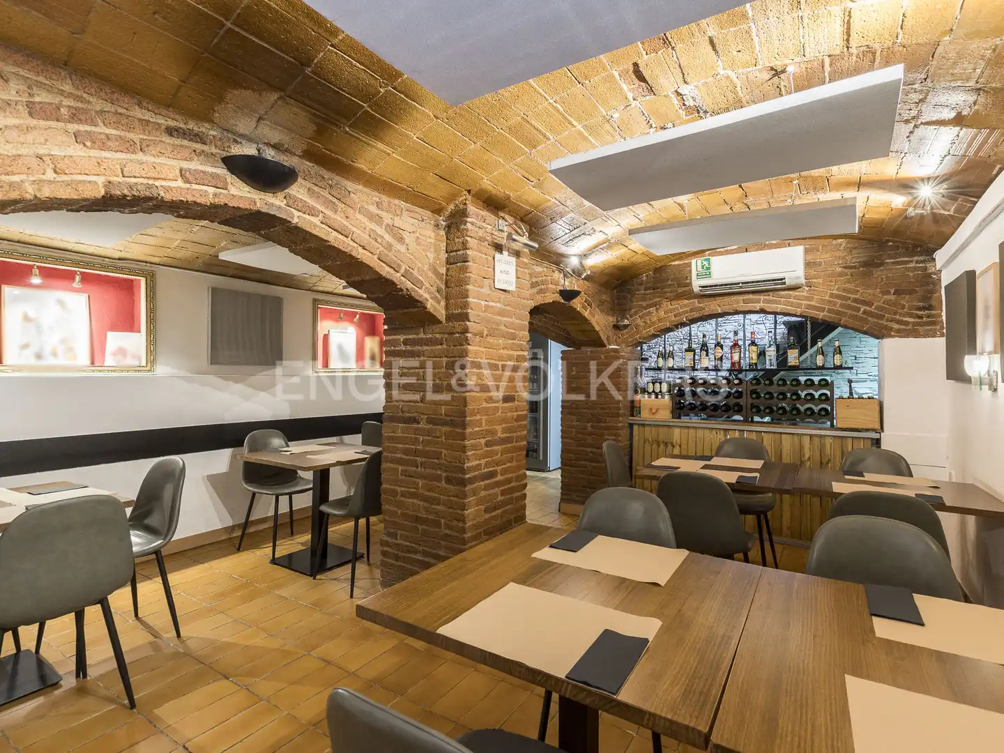 Local comercial en venta en Eixample, imagen 48