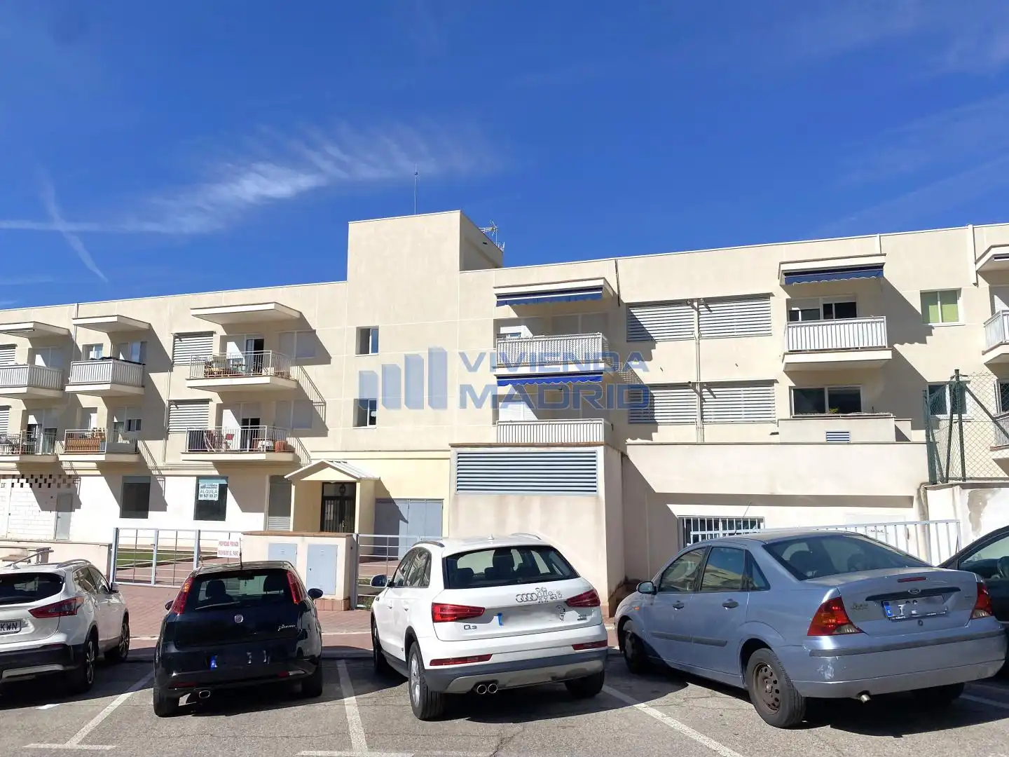 Exterior view of Garage for sale in Algete