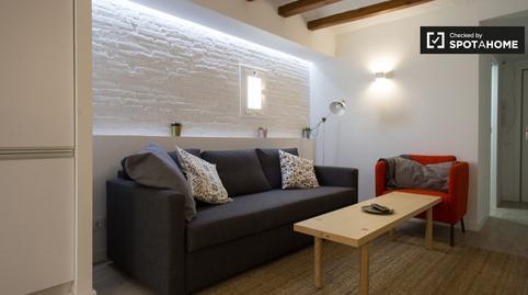 Photo 2 of Flat to rent in El Raval, Barcelona