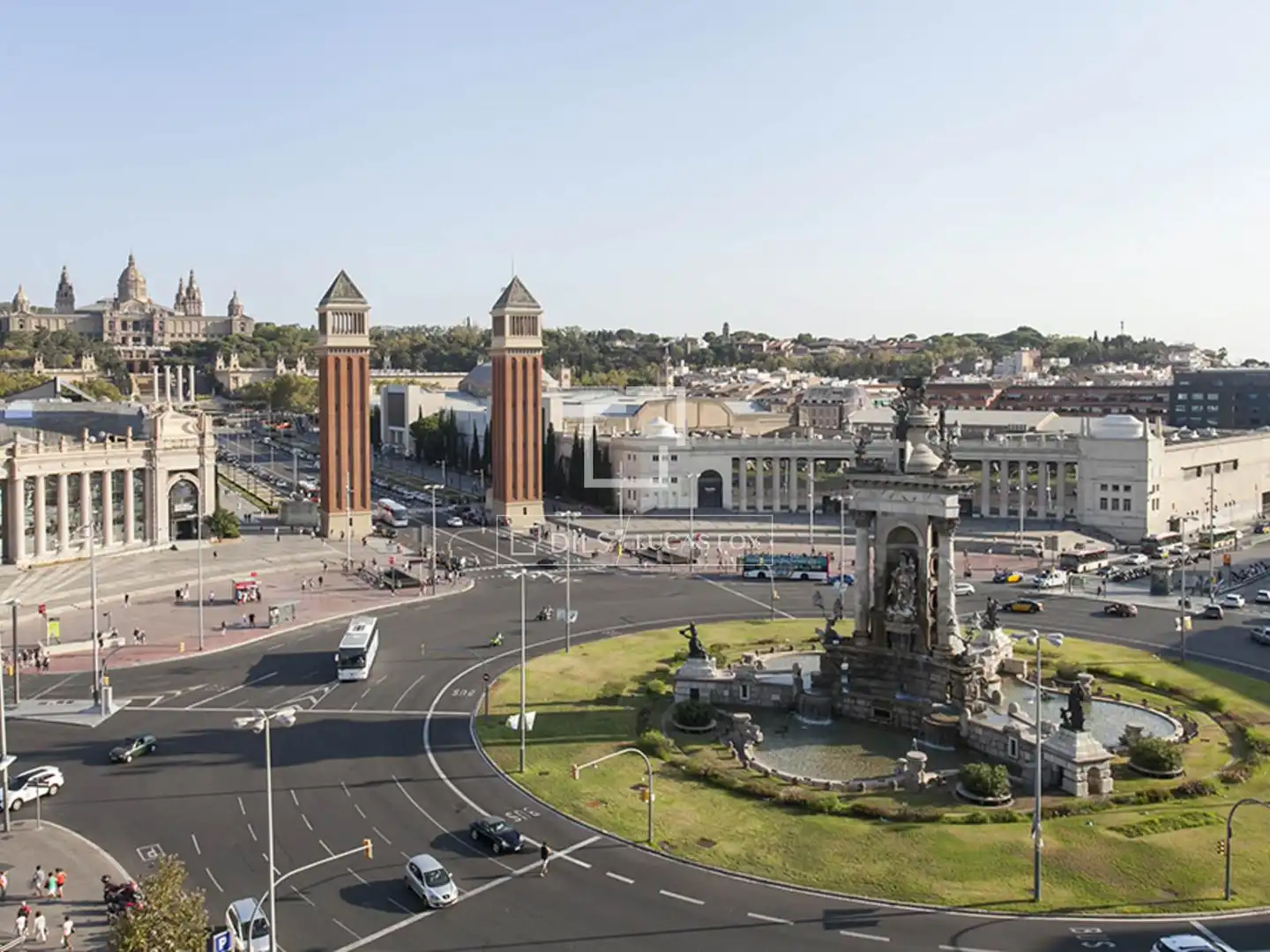 Vista exterior de Piso en venta en Barcelona con Aire acondicionado y Balcón