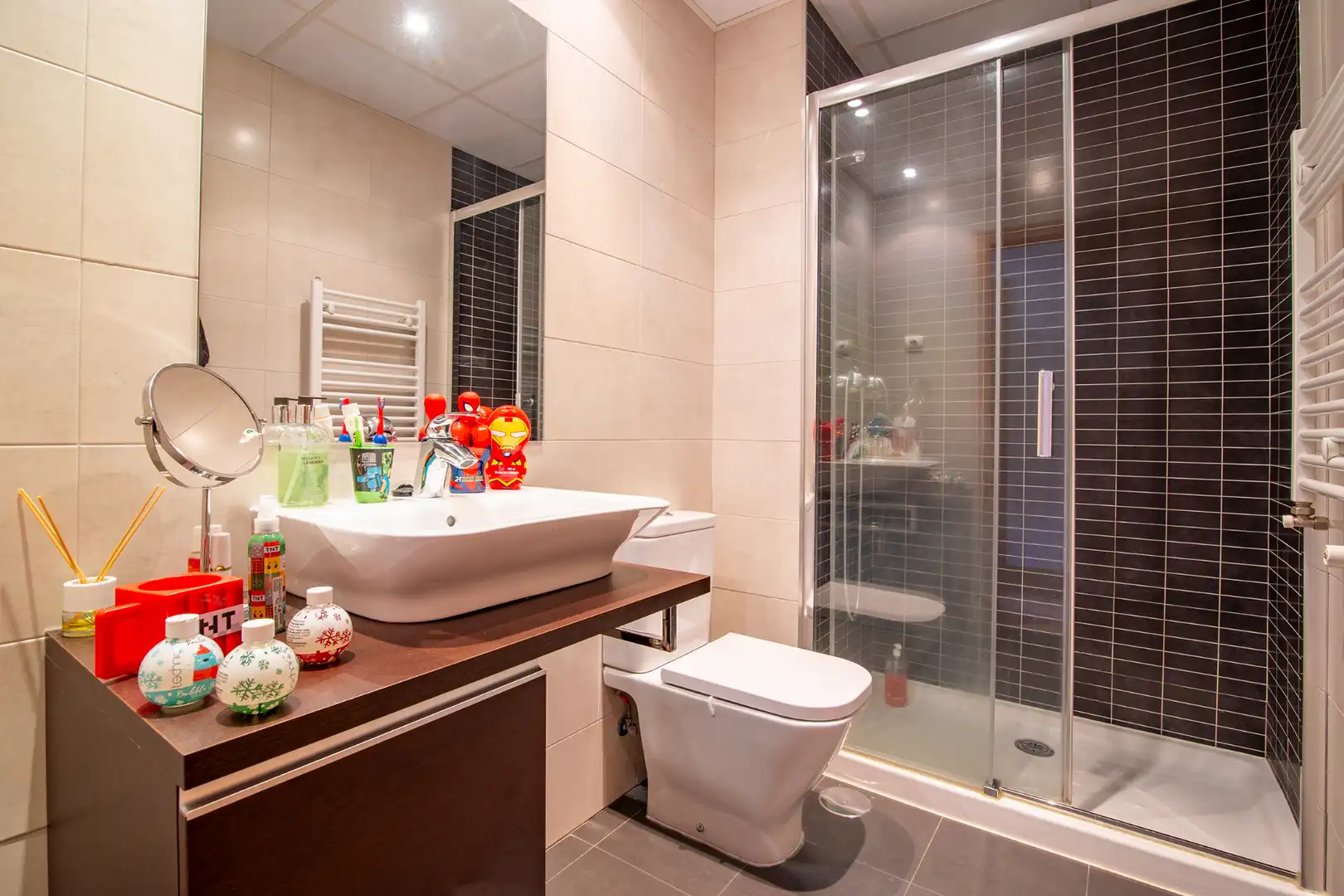 Bathroom of Houses for sale in Móstoles  with Air Conditioner, Heating and Terrace