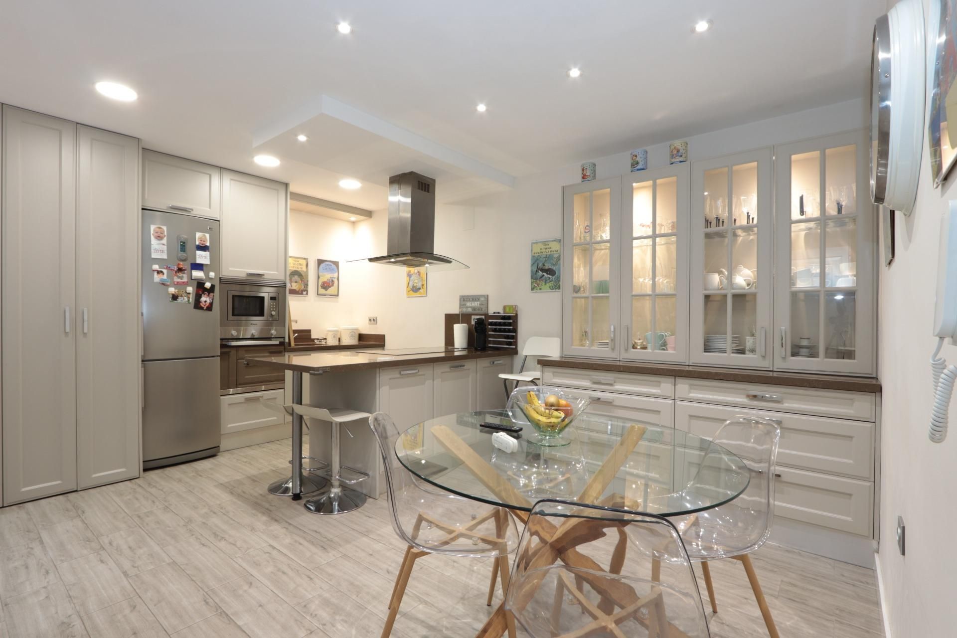 Kitchen of Flat for sale in Cartagena  with Air Conditioner, Heating and Parquet flooring