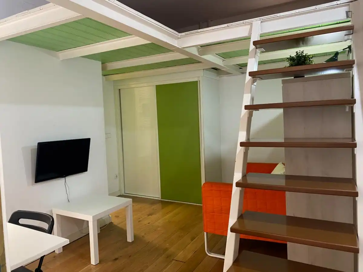 Study for rent in Embajadores - Lavapiés
