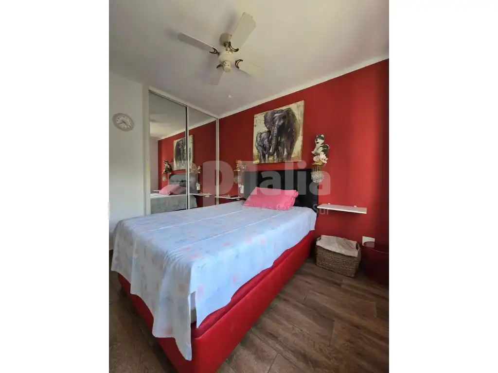 Dormitori de Apartament en venda en Lloret de Mar