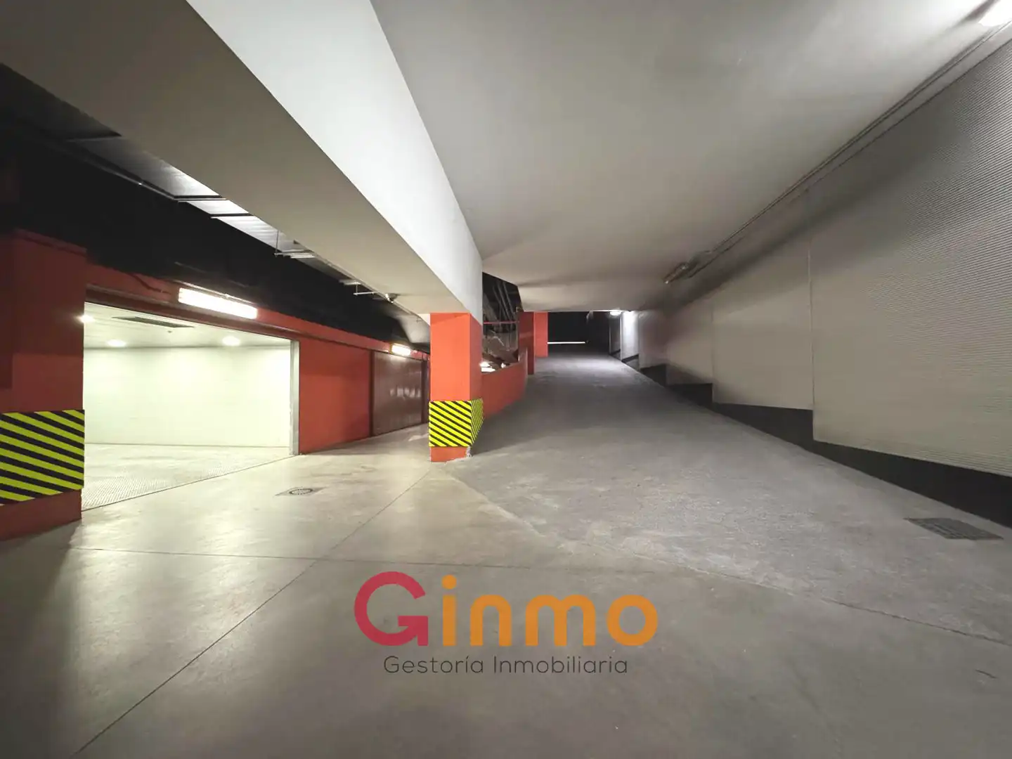 Parking of Garage for sale in Madrid  with Alarm